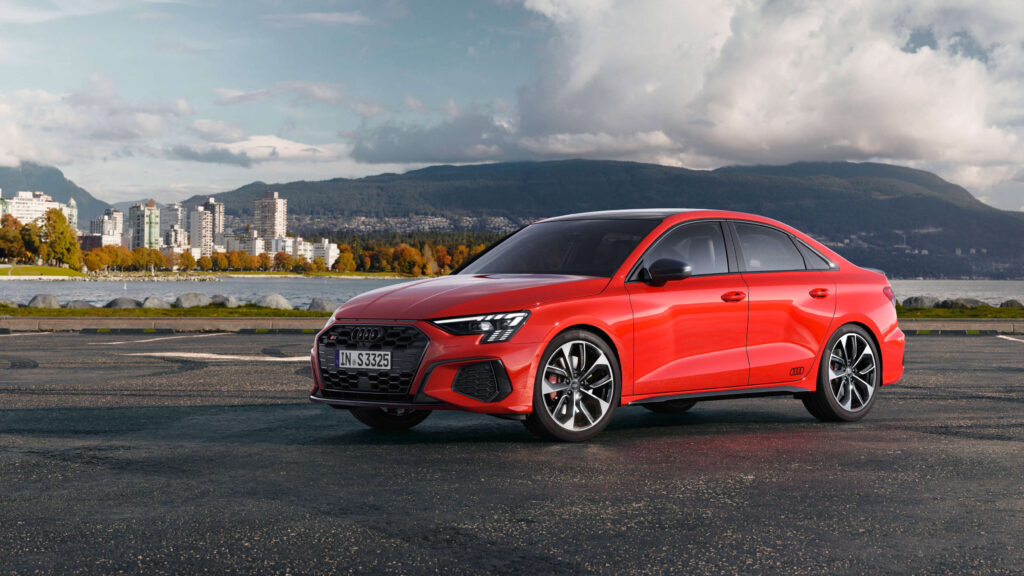 AUDI S3 LIMOUSINE TFSI S TRONIC (5210AS)