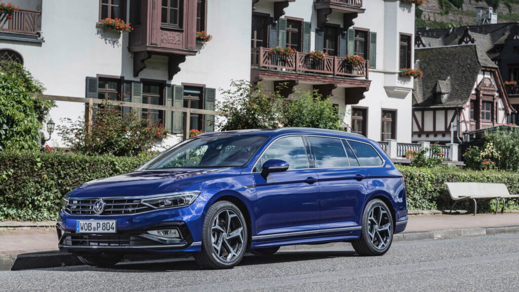 VOLKSWAGEN PASSAT VARIANT BUSINESS (889VP)