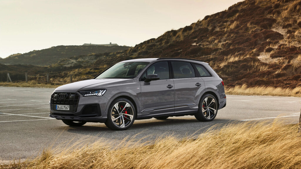AUDI Q7 S line 45 TDI Quattro Tiptronic (AQ422)