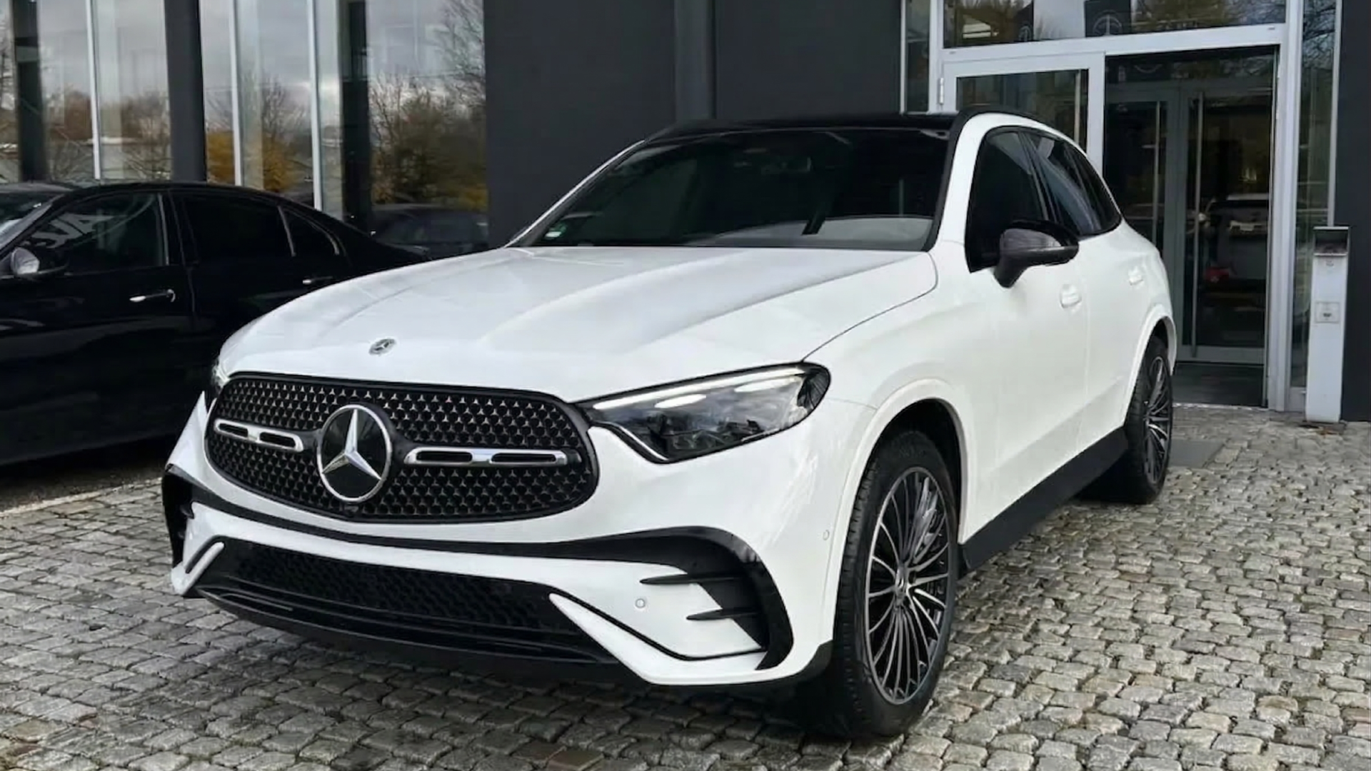 Mercedes GLC Coupe 200 4MATIC (MG9698)