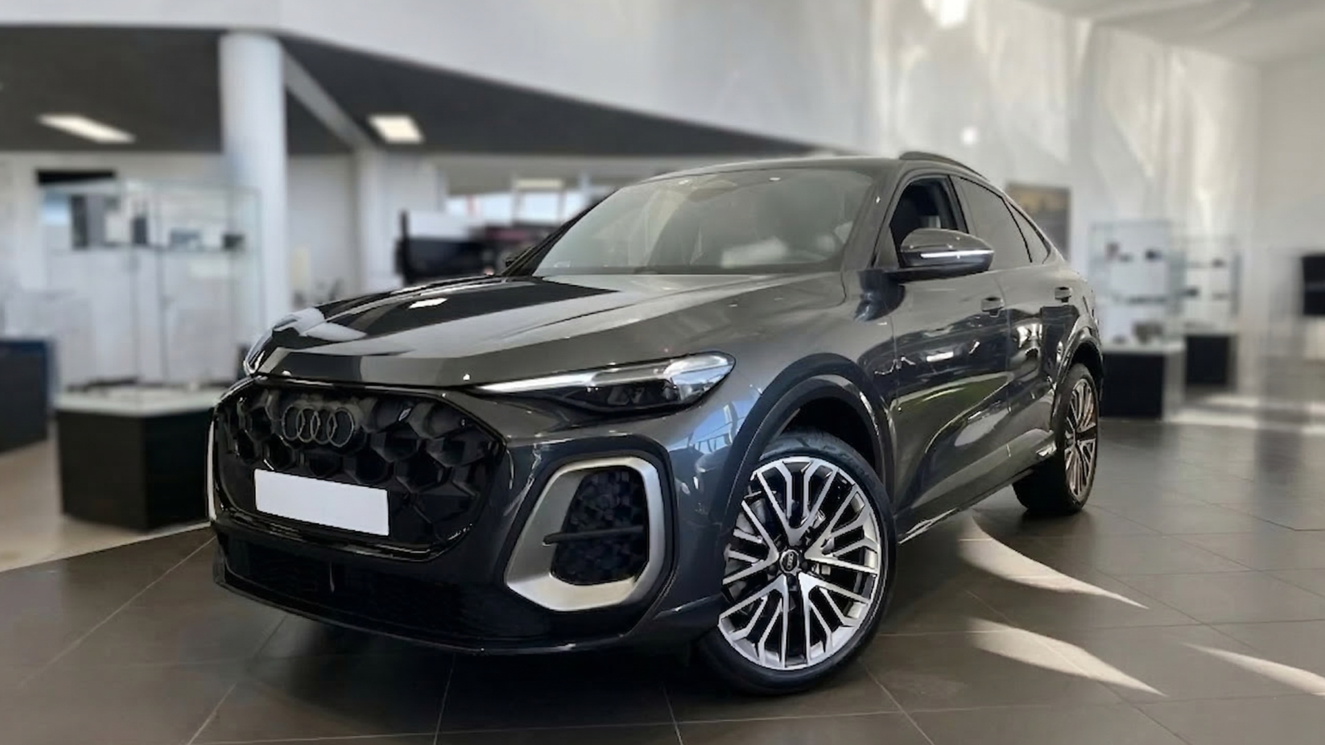 Audi Q5 Sportback TFSI quattro S tronic (4341AQ)