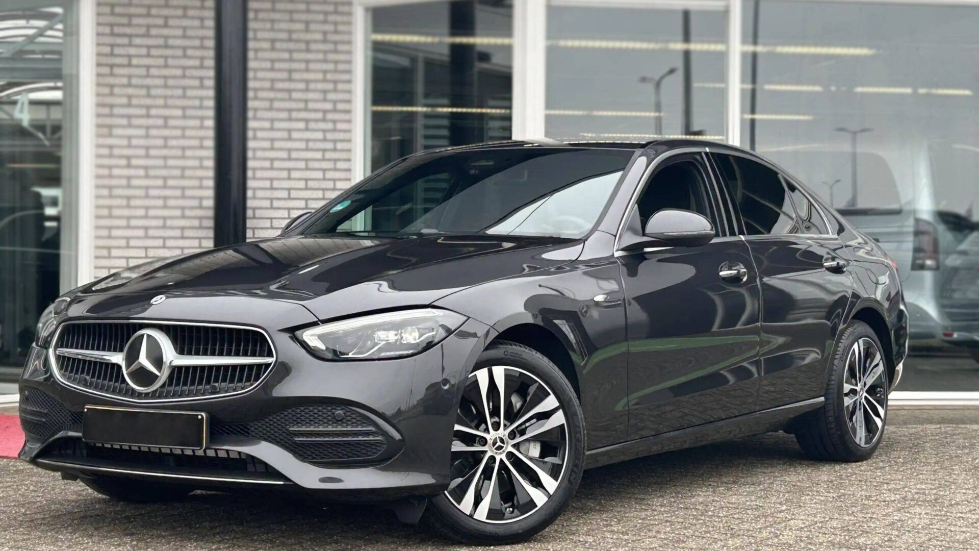 Mercedes Klasa C 180 AMG (2389MK)