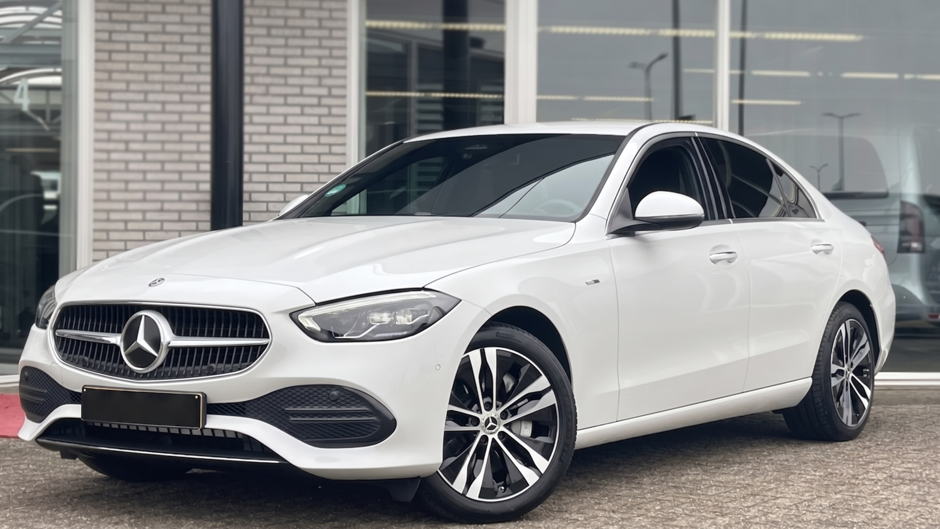Mercedes Klasa C 180 AMG (2389MK)